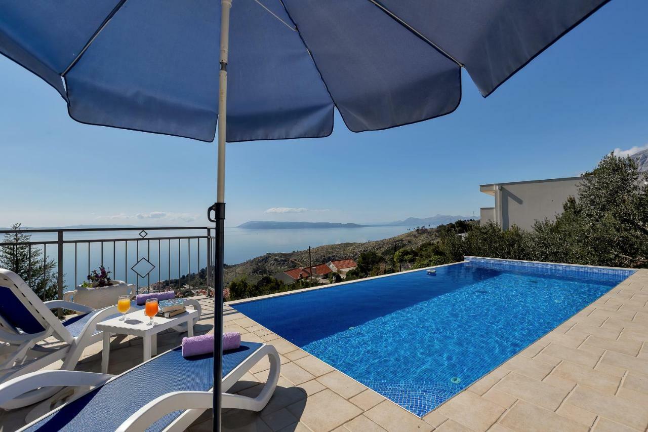 Villa Lilly Podgora Exterior photo
